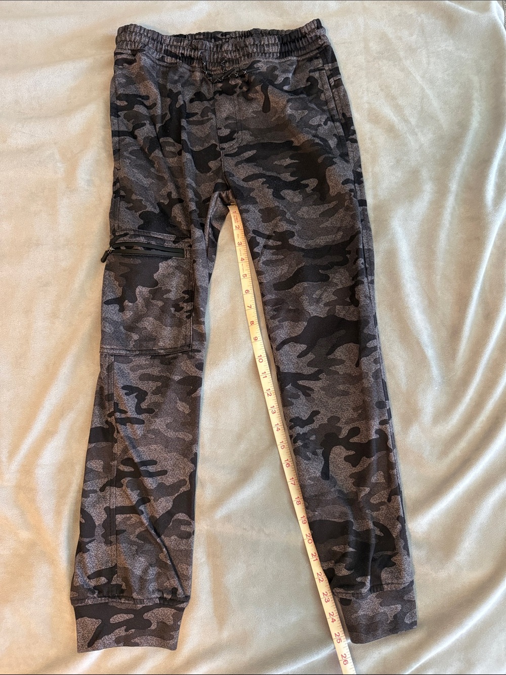 Reel Legends Black and Gray Camo Sweatpants